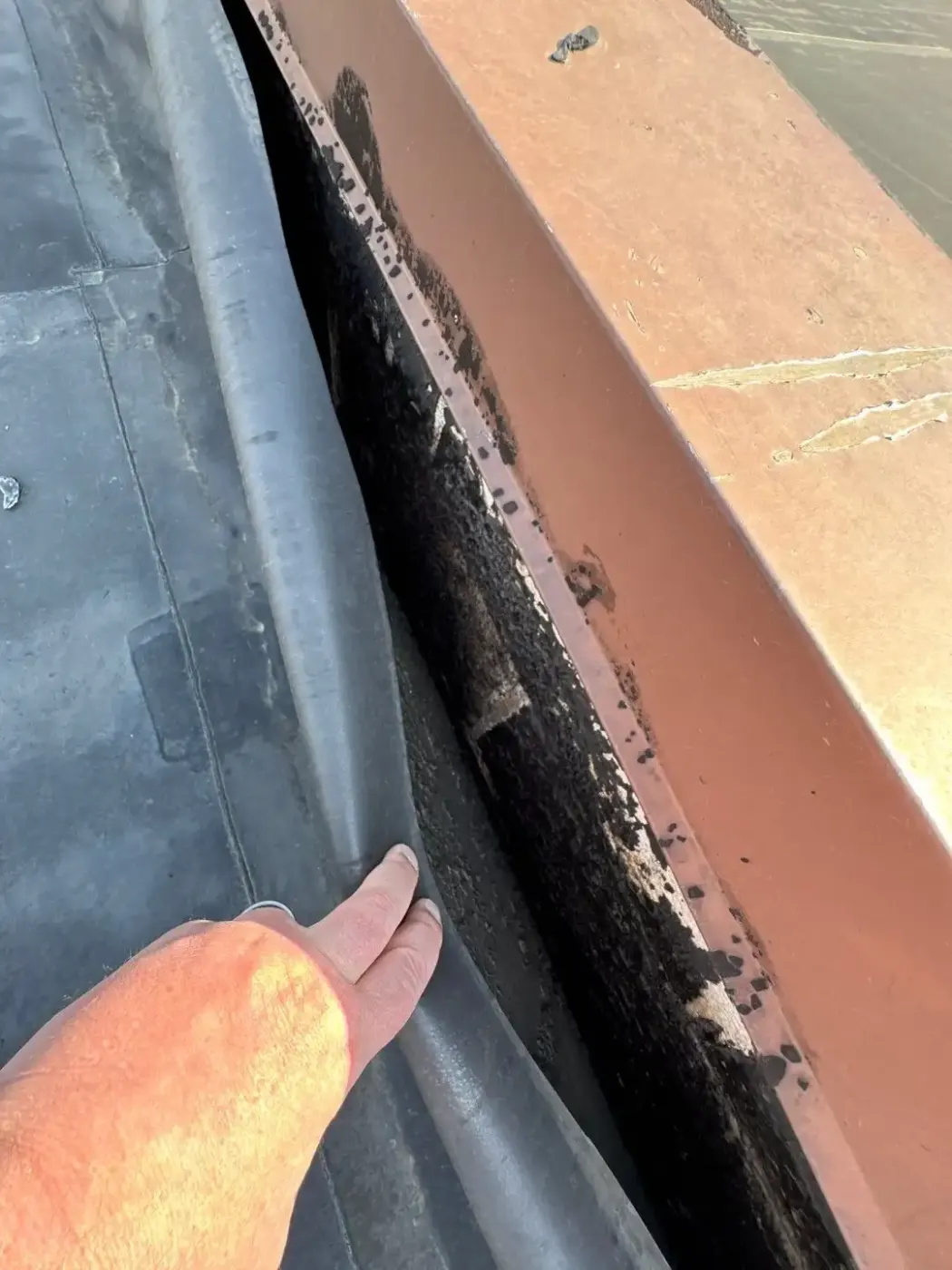 Tarping and dry-in on a Whiteland commercial roof